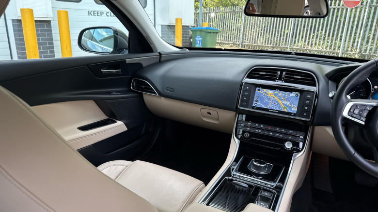 Jaguar XE 2.0 Ingenium Prestige 4dr Auto Petrol Saloon